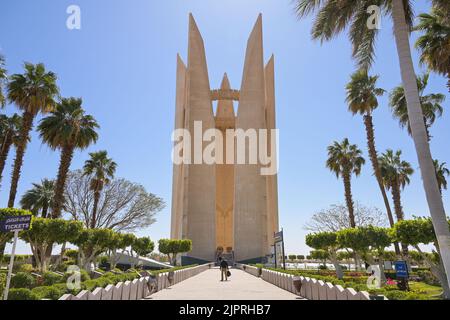 Denkmal ägyptisch-sowjetische Freundschaft, gemeinsamer Bau Assuan-Staudamm, Assuan, Ägypten Stockfoto