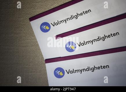 Stimmkarten für die Parlamentswahlen in Schweden am 11. September 2022. Stockfoto