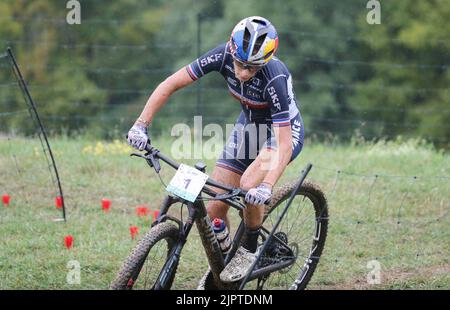 München, Deutschland. 20. August 2022. Pauline Ferrand Prevot von Frankreich Silbermedaille beim Mountainbike, Frauen-Crosslauf bei den Europameisterschaften München 2022 am 20. August 2022 in München, Deutschland - Foto Laurent Lairys / DPPI Credit: DPPI Media/Alamy Live News Stockfoto