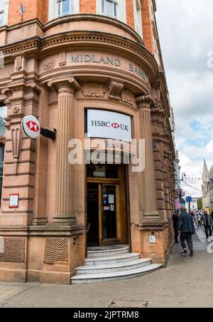 HSBC UK Bank im Midland Bankgebäude, High Street, Lincoln City 2022 Stockfoto