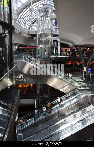 Innenansicht des berliner Hauptbahnhofs, Deutschland, Berlin Stockfoto