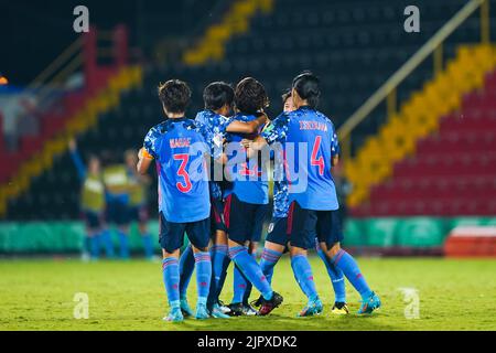 Alajuela, Costa Rica. 17. August 2022. Alajuela, Costa Rica, August 17. 2022: Japanische Spieler feiern ihr Tor während des FIFA U20 Frauen-Fußballspiels Costa Rica 2022 zwischen den USA und Japan bei Morera Soto in Alajuela, Costa Rica. (Daniela Porcelli/SPP) Quelle: SPP Sport Press Foto. /Alamy Live News Stockfoto