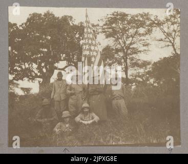 Theodore Roosevelt mit Mitgliedern seiner Partei auf Safari in Afrika Stockfoto