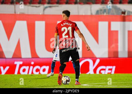 MALLORCA, SPANIEN - 20. AUGUST: Antonio Raillo von RCD Mallorca im Spiel zwischen RCD Mallorca und Real Betis von La Liga Santander am 20. August 2022 im Visit Mallorca Stadium Son Moix in Mallorca, Spanien. (Foto von Samuel Carreño/PxImages) Stockfoto