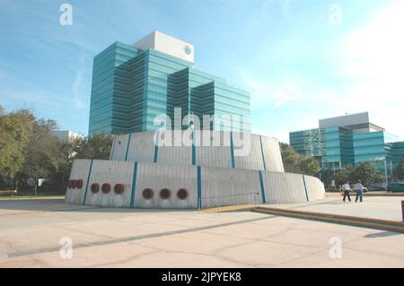 Downtown Jacksonville Florida FL Schifffahrtsmuseum in th Forground und Prudential in den Rücken Stockfoto