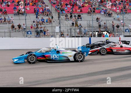 Madison, IL, USA. 20. August 2022. JOSEF NEWGARDEN (2) aus Nashville, Tennessee, fährt während der Bommito Automotive Group 500 auf dem World Wide Technology Raceway in Madison, IL, durch die Kurven. (Bild: © Walter G. Arce Sr./ZUMA Press Wire) Bild: ZUMA Press, Inc./Alamy Live News Stockfoto