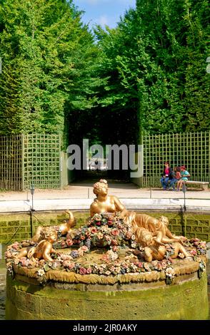 Das Schloss von Versailles. Paris Frankreich. Die Gärten. Flora Fountain Stockfoto