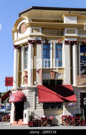 Das fünf-Sterne-Hotel Browning Street in Napier, einer Küstenstadt an der Hawkes Bay auf der Nordinsel Neuseelands. Nach einem Erdbeben von 1931 wieder aufgebaut, Stockfoto