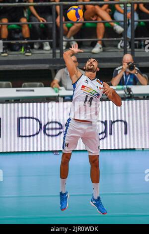 Gianluca Galassi (Italien) während des DHL Test Match Tournaments - Italien gegen Japan, Volleyball-Veranstaltungen in Cuneo, Italien, August 20 2022 Stockfoto