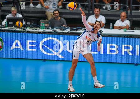 Cuneo, Cuneo, Italien, 20. August 2022, Simone Giannelli (Italien) während des DHL Test Match Turniers - Italien vs Japan - Volleyball Intenationals Stockfoto