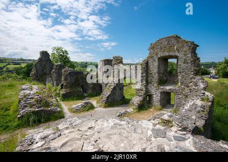 Das alte Schloss von Newcastle Emlyn in Carmarthenshire West Wales Stockfoto