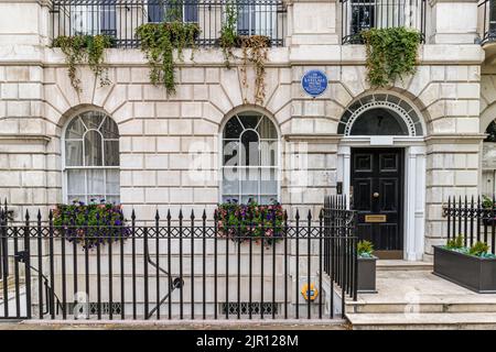 Fitzroy Square, Fitzroy Square ist ein georgianischer Platz Fitzrovia, London W1 Stockfoto