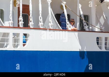 Royal Clipper kam am 21. August 2022 im Hafen von Zadar in Zadar, Kroatien an.inspiriert vom Hochschiff Preussen, hat die Royal Clipper die stolze Auszeichnung, das größte und einzige fünfmastige Vollschiff zu sein, das seit der Markteinführung ihres Vorgängers Anfang des letzten Jahrhunderts gebaut wurde. Das Schiff Royal Clipper ist ein Passagierschiff (Cruise), das 2000 (22 Jahre alt) gebaut wurde und derzeit unter der Flagge von Malta segelt. Foto: Sime ZELIE/PIXSELL Stockfoto