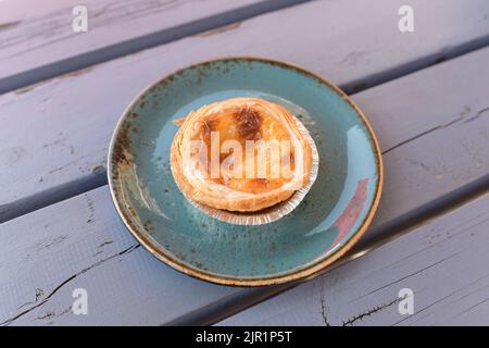 Portugiesischer Pudding Tart oder Pasteis de nata - das Kaffeehaus mit der Seilbahn, die Parade, Viking Bay Beachfront, Broadstairs, Kent, VEREINIGTES KÖNIGREICH Stockfoto