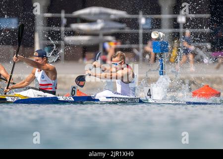 Bayern, Oberschleißheim: 21. August 2022, Kanu: Europameisterschaft, Kayak Single, 5000m, Männer, Endgültig. Max Rendschmidt aus Deutschland im Einsatz. Foto: Ulrich Gamel/Kolbert-Press/dpa Stockfoto