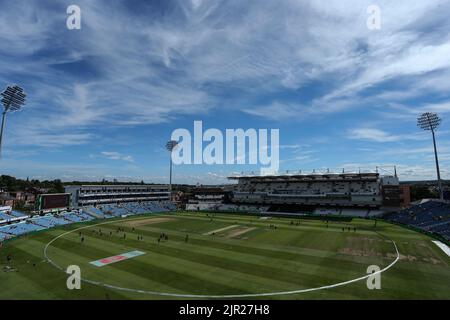 Leeds, Großbritannien. 21. August 2022. Clean Slate Headingley Cricket Ground, Leeds, West Yorkshire, 21.. August 2022. Die Hundert Northern Superchargers Women gegen Manchester Originals Women. Allgemeiner Stadionblick vor Northern Superchargers Women gegen Manchester Originals Women. Kredit: Touchlinepics/Alamy Live Nachrichten Stockfoto
