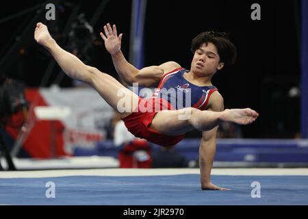 20. August 2022: Asher Hong (Cypress Academy) tritt im Senior Men's Finale bei der U.S. Gymnastics Championship 2022 an. Die Veranstaltung findet in der Amalie Arena in Tampa, FL, statt. Melissa J. Perenson/CSM Stockfoto