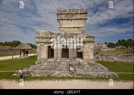 Kleiner Maya-Tempel, der zum Tulum-Komplex in Mexiko gehört Stockfoto