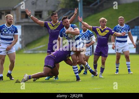 Halifax, Großbritannien. 21. August 2022. *** Matt Garside auf der Pause für Halifax während des Betfred Championship-Spiels zwischen Halifax Panthers und Newcastle Thunder im Shay Stadium, Halifax, Großbritannien am 21. August 2022. Foto von Simon Hall. Nur zur redaktionellen Verwendung, Lizenz für kommerzielle Nutzung erforderlich. Keine Verwendung bei Wetten, Spielen oder Veröffentlichungen einzelner Clubs/Vereine/Spieler. Kredit: UK Sports Pics Ltd/Alamy Live Nachrichten Stockfoto