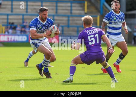 Halifax, Großbritannien. 21. August 2022. *** Matt Garside auf der Pause für Halifax während des Betfred Championship-Spiels zwischen Halifax Panthers und Newcastle Thunder im Shay Stadium, Halifax, Großbritannien am 21. August 2022. Foto von Simon Hall. Nur zur redaktionellen Verwendung, Lizenz für kommerzielle Nutzung erforderlich. Keine Verwendung bei Wetten, Spielen oder Veröffentlichungen einzelner Clubs/Vereine/Spieler. Kredit: UK Sports Pics Ltd/Alamy Live Nachrichten Stockfoto