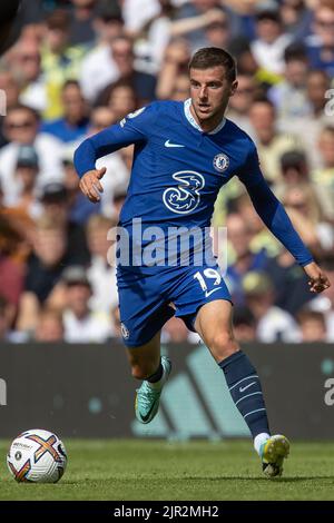 Leeds, Großbritannien. 21. August 2022. Mason Mount #19 von Chelsea auf dem Ball während des Spiels in Leeds, Vereinigtes Königreich am 8/21/2022. (Foto von James Heaton/News Images/Sipa USA) Quelle: SIPA USA/Alamy Live News Stockfoto