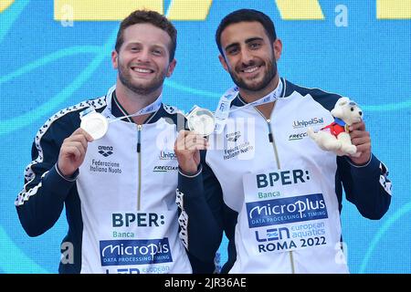 Foro Italico, Rom, Italien. 21. August 2022. Schwimmeuropameisterschaften Rom 2022: Lorenzo Marsaglia, Giovanni Tocci (Ita) Silbermedaille synchronisiert 3m Sprungbrett Credit: Action Plus Sports/Alamy Live News Stockfoto