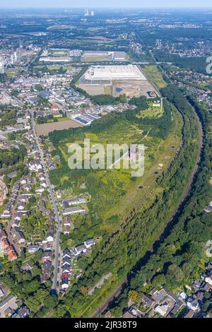 Luftaufnahme, Kolonie Sterkrade mit historischem Windturm, Zentrallager Edeka und SEGRO Logistics Park im Stadtteil Schwarze Heide in Oberha Stockfoto