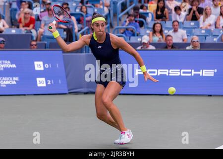 Mason, Ohio, USA. 21. August 2022. Caroline Garcia (FRA) in Aktion während der Meisterschaft der Western und Southern Open im Lindner Family Tennis Center, Mason, Oh. (Bild: © Scott Stuart/ZUMA Press Wire) Stockfoto