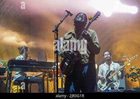 Glanusk Park, Großbritannien. Sonntag, 21. August 2022. Michael Kiwanuka schließt das Green man Festival 2022 im Glanusk Park, Brecon Beacons, Wales. Fototermin: Sonntag, 21. August 2022. Bildnachweis sollte lauten: Richard Gray/Alamy Live News Stockfoto