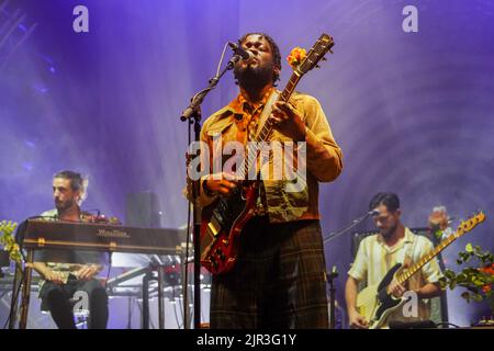 Glanusk Park, Großbritannien. Sonntag, 21. August 2022. Michael Kiwanuka schließt das Green man Festival 2022 im Glanusk Park, Brecon Beacons, Wales. Fototermin: Sonntag, 21. August 2022. Bildnachweis sollte lauten: Richard Gray/Alamy Live News Stockfoto