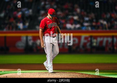 Arizona Diamondbacks Pitcher Ian Kennedy (31) wirft im neunten Inning während eines MLB-Baseballspiels am Sonntag, den 2. August, gegen die St. Louis Cardinals Stockfoto