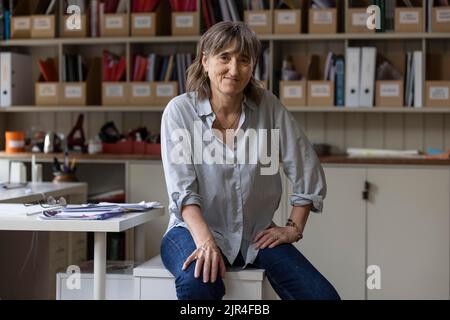 Baroness Beeban Kidron gab eine 30-jährige Karriere als erfolgreiche Hollywood-Filmregisseurin auf, um sich für den Schutz von Kindern vor Online-Schäden zu einsetzen. 04/08/22 Stockfoto