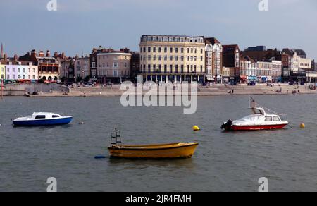 Blick auf Margate Seafront, Blick auf den Harbor Arm. Stockfoto