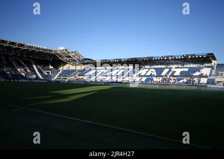 Bergamo, Italien . 21. August 2022, Blick in das Gebisstadion während des Serie A-Spiels zwischen Atalanta BC und AC Mailand im Gebiss-Stadion am 21. August 2022 in Bergamo, Italien . Stockfoto