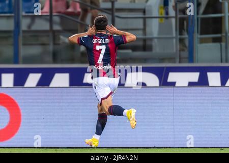 Riccardo Orsolini (Bologna) während des italienischen "Serie A"-Spiels zwischen Bologna 1-1 Hellas Verona im Renato Dall Ara Stadium am 21. August 2022 in Bologna, Italien. Quelle: Maurizio Borsari/AFLO/Alamy Live News Stockfoto