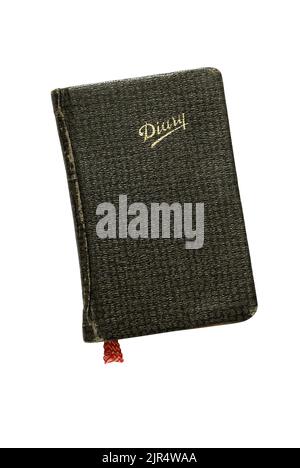 Ein altes Taschentagebuch, isoliert auf weiß, mit ausgeschnittenem Pfad Stockfoto