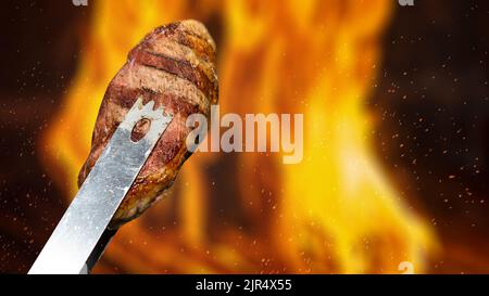 picanha Steak auf Feuer Hintergrund bei Grillparty Stockfoto