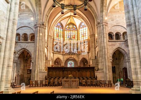 Innenraum des Basler Münster in Basel, Schweiz, Europa | das Basler Münster interior, Basel, Schweiz, Europa Stockfoto