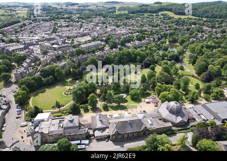 Buxton Stadt Derbyshire Peak District UK Drohne Luftaufnahme Stockfoto