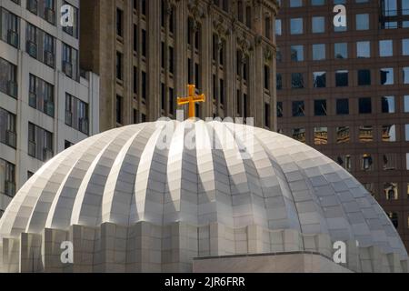 St. Nicholks griechisch-orthodoxe Kirche und Nationalschrein in der Liberty Street in Manhattan NYC Stockfoto