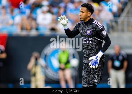 21. August 2022: Torwart Pedro Gallese (1) von Orlando City während der ersten Halbzeit gegen den FC Charlotte im Major League Soccer-Spiel im Bank of America Stadium in Charlotte, NC. (Scott Kinser) Stockfoto