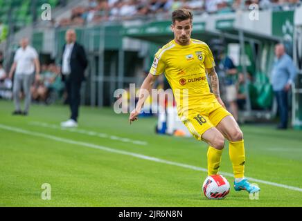 Budapest, Ungarn – 13. Juli 2022. Tobol-Mittelfeldspieler Ruben Brigido während des UEFA Champions League-Qualifikationsspiels Ferencvaros gegen Tobol (5-1) Stockfoto