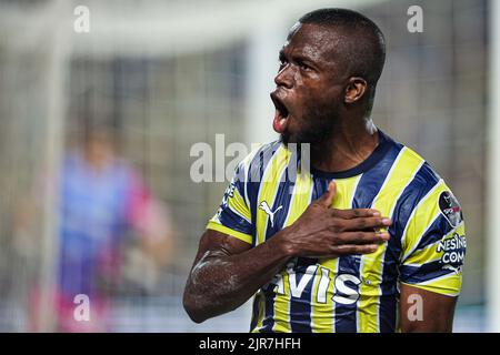 ISTANBUL, TÜRKEI - 22. AUGUST: Enner Valencia von Fenerbahce während des türkischen Super Lig-Spiels zwischen Fenerbahce und Adana Demirspor am 22. August 2022 im Sukruu Saracoglu Stadion in Istanbul, Türkei (Foto: Orange Pictures) Stockfoto