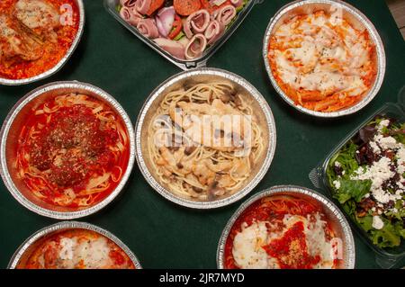 Köstliche, authentische und traditionelle, leckere italienische Gerichte Stockfoto