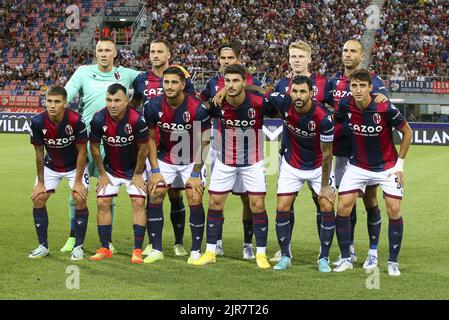 Bologna, Italien. 21. August 2022. Foto des Teams von Bologna während des FC Bologna gegen Hellas Verona, 2Â Serie A Tim 2022-23 Spiel im Renato Dall'Ara Stadium in Bologna (BO), Italien, am 21. August 2022. Kredit: Unabhängige Fotoagentur/Alamy Live Nachrichten Stockfoto