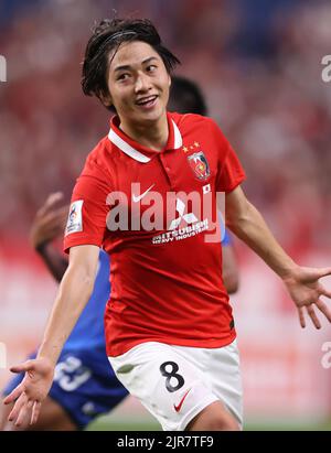 Saitama, Japan. 22. August 2022. Der japanische Urawa Red Diamonds Yoshio Koizumi erzielt am Montag, den 22. August 2022, bei einem Viertelfinale der AFC Champions League im Saitama 2002-Stadion in Saitama, einem Vorort von Tokio, ein Tor gegen die thailändische BG Pathum United. Urawa besiegte BG Pathum 4-0. Quelle: Yoshio Tsunoda/AFLO/Alamy Live News Stockfoto