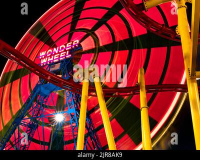 Deno's Wonder Wheel, Coney Island Amusement Park, Brooklyn, New York, USA Stockfoto