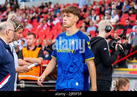 Aalborg, Dänemark. 21., August 2022. Oscar Schwartau von Broendby, GESEHEN WÄHREND des Superliga-Spiels 3F zwischen Aalborg Boldklub und Broendby IF im Aalborg Portland Park in Aalborg. (Foto: Gonzales Photo - Balazs Popal). Stockfoto