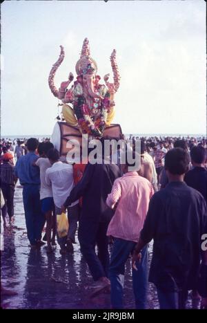 Ganpati Festival, Immersion Process, Mumbai, Maharashtra, Indien. Stockfoto