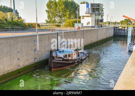 Den Helder, Niederlande. August 2022. Die Seeschlösser von Den Helder nannten De Helsdeur. Hochwertige Fotos Stockfoto